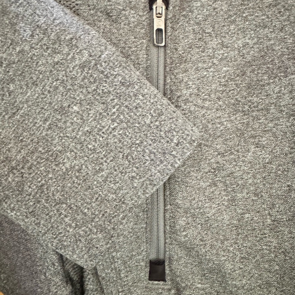 Lululemon Pulse Jacket - Picture 6 of 6